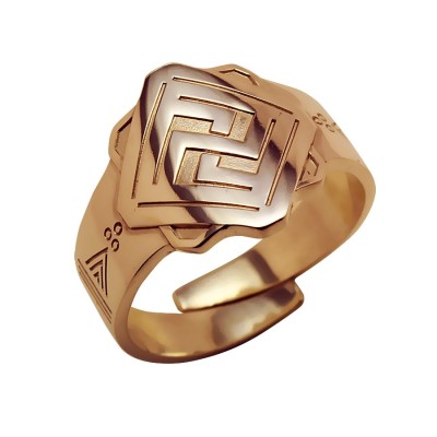 The goddess Laima made a crown for me